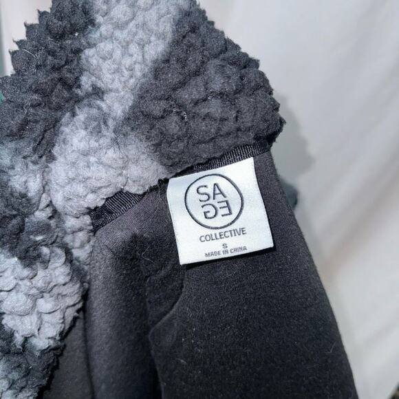 Sage Collective gray and black teddy zip front jacket | Sz S - Picture 6 of 6